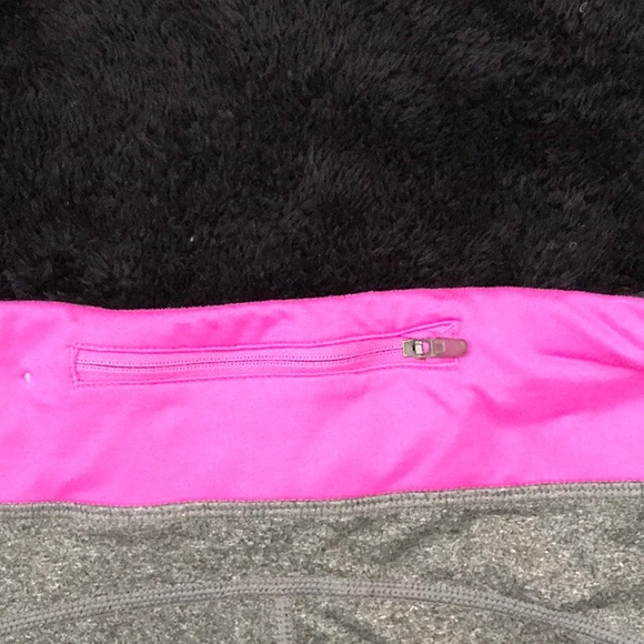 Nike DriFit Cropped leggings - Picture 3 of 4